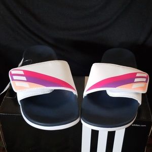 New Adidas Adilette Cloud Foam sandals size 9
